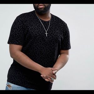 Leopard print black top